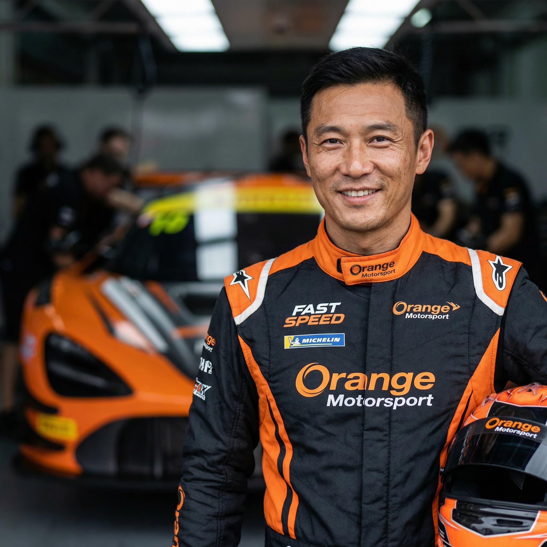 女神视频赛车技术顾问张浩然